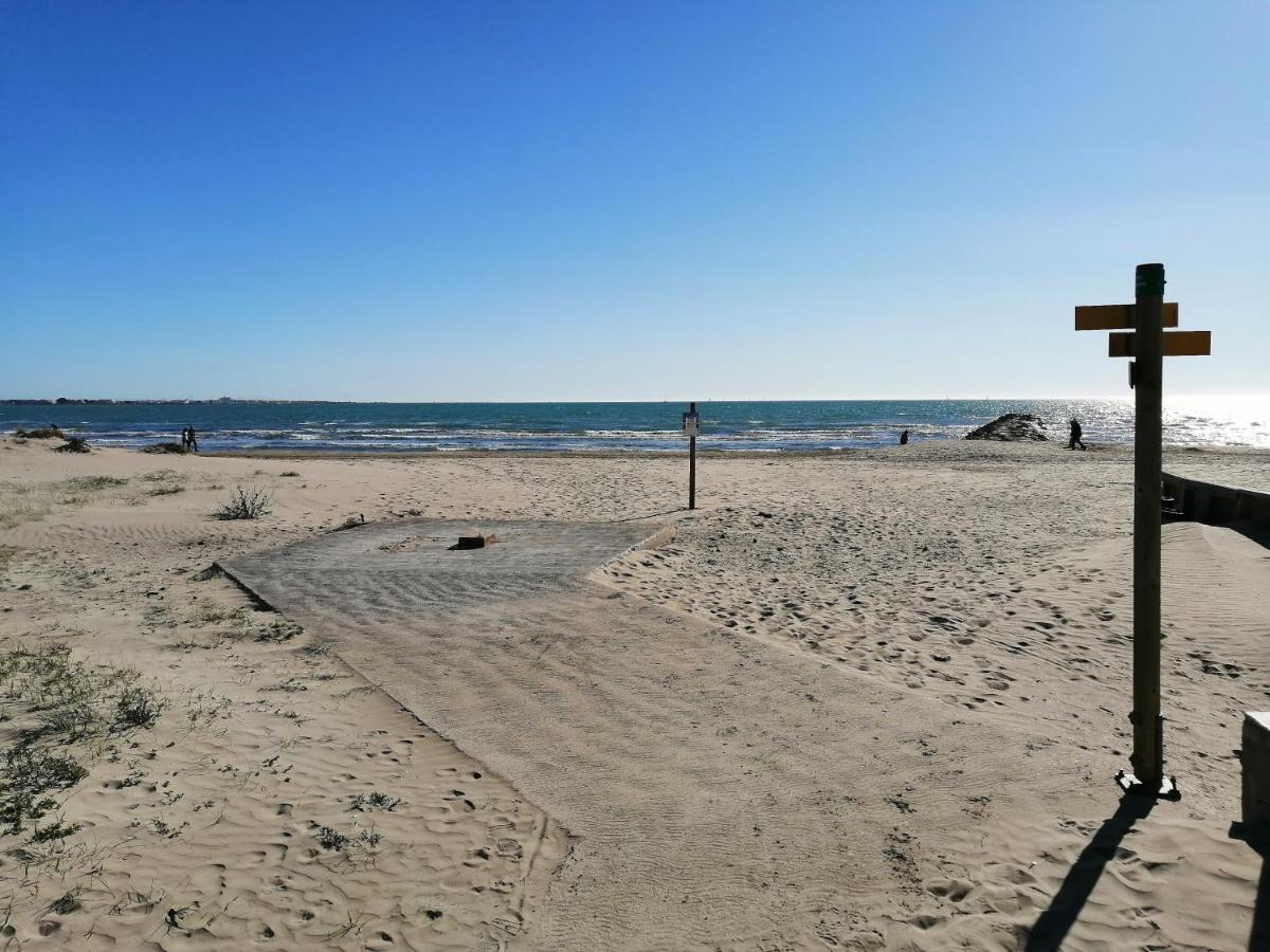 Grau Du Roi T2 Calme, Acces Plage + Parking Le Grau-du-Roi Kültér fotó